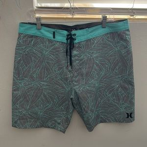 Hurley board shorts